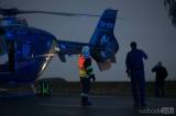 20161002223232_1 (1 of 1)-13: Foto: Ženu musel po nehodě u Chotouchova do nemocnice přepravit vrtulník